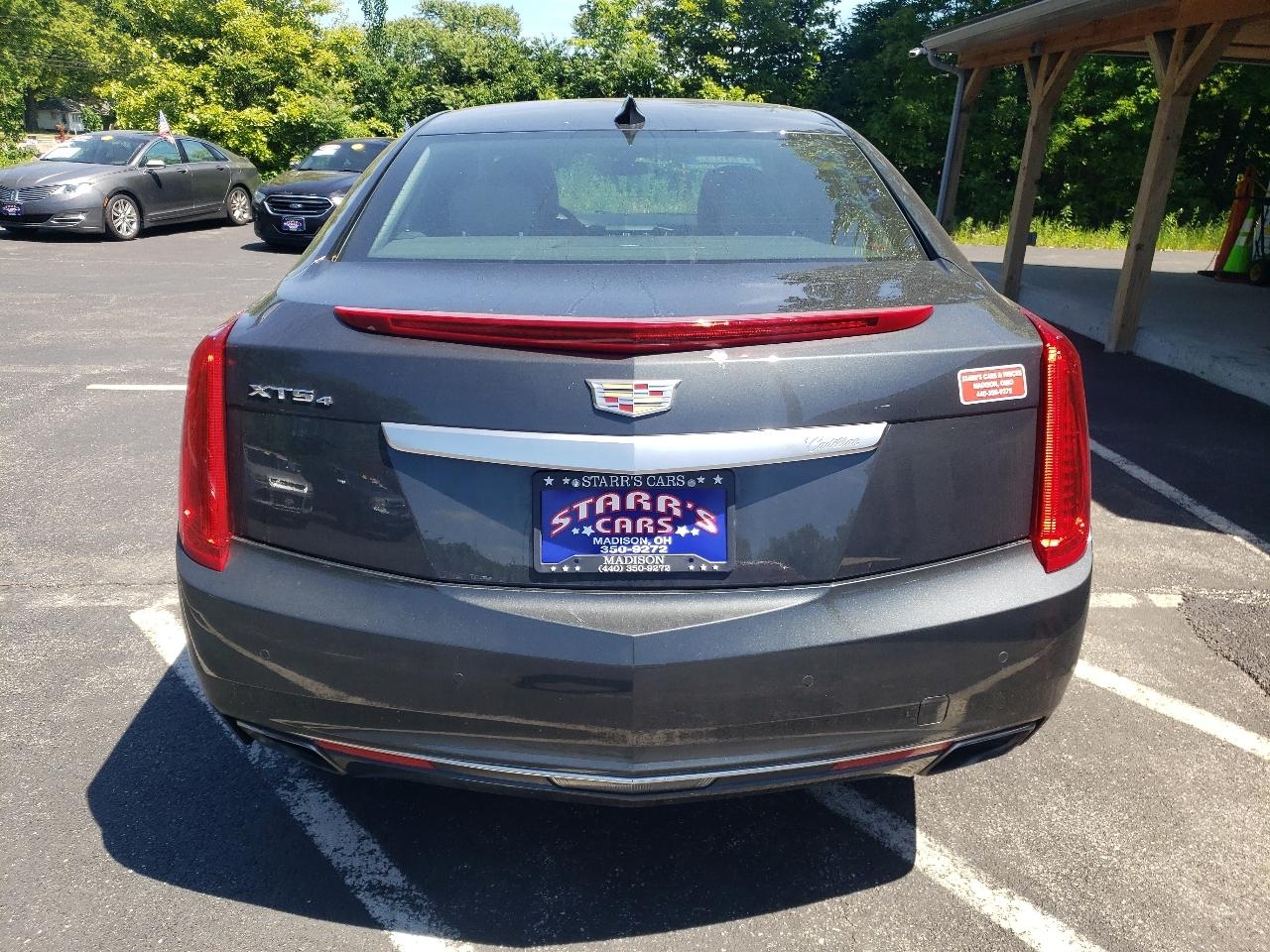 Cadillac XTS 4dr Sdn Luxury Collection AWD 2016