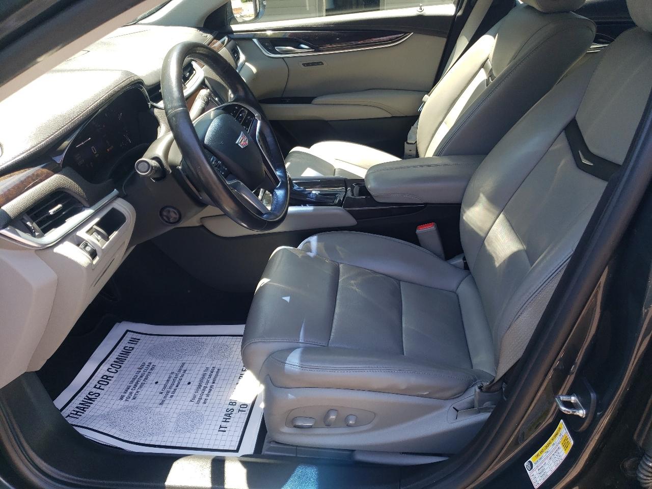 Cadillac XTS 4dr Sdn Luxury Collection AWD 2016