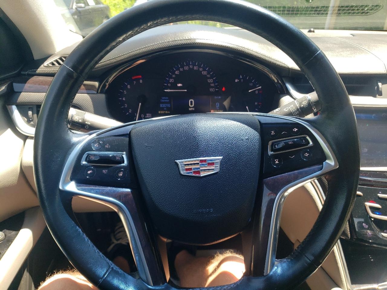 Cadillac XTS 4dr Sdn Luxury Collection AWD 2016