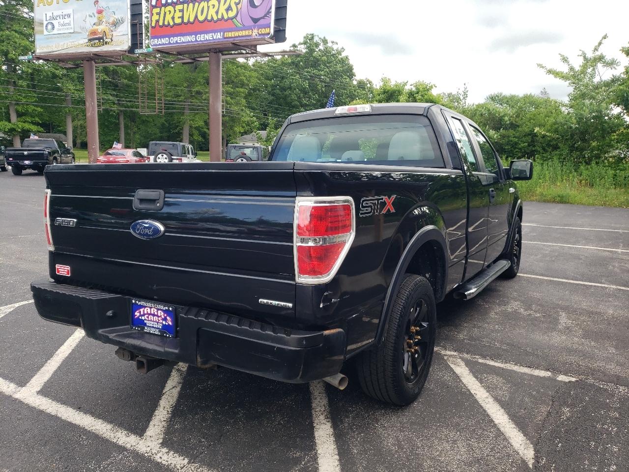 Ford F-150 2WD SuperCab 145" STX 2014