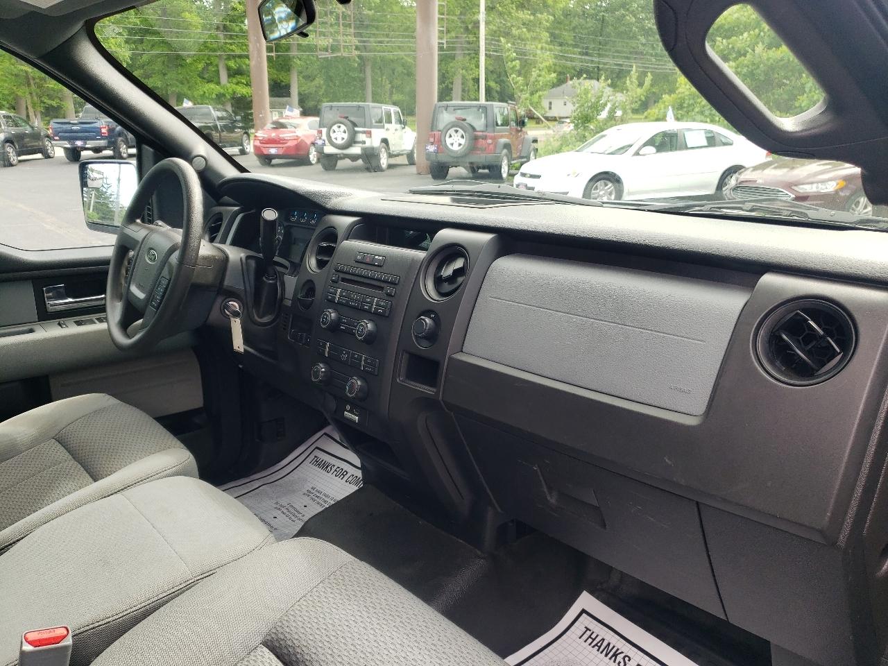 Ford F-150 2WD SuperCab 145" STX 2014