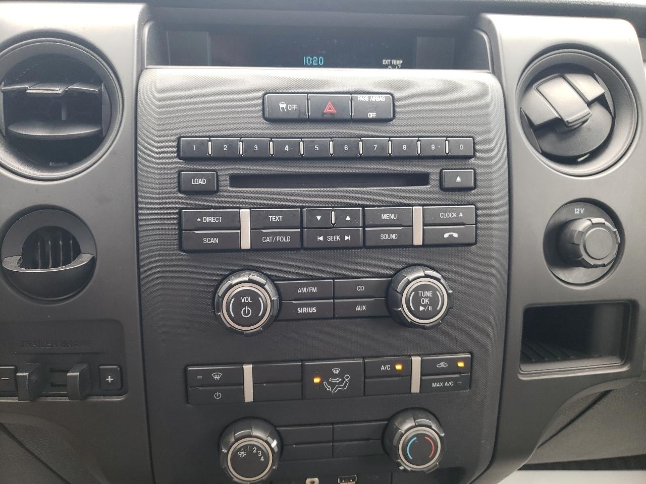 Ford F-150 2WD SuperCab 145" STX 2014