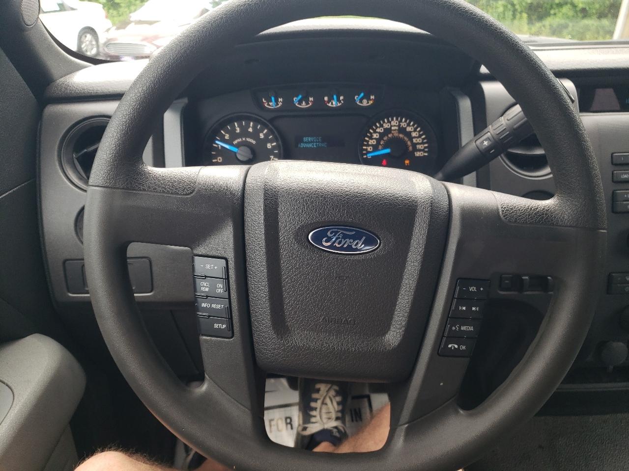 Ford F-150 2WD SuperCab 145" STX 2014