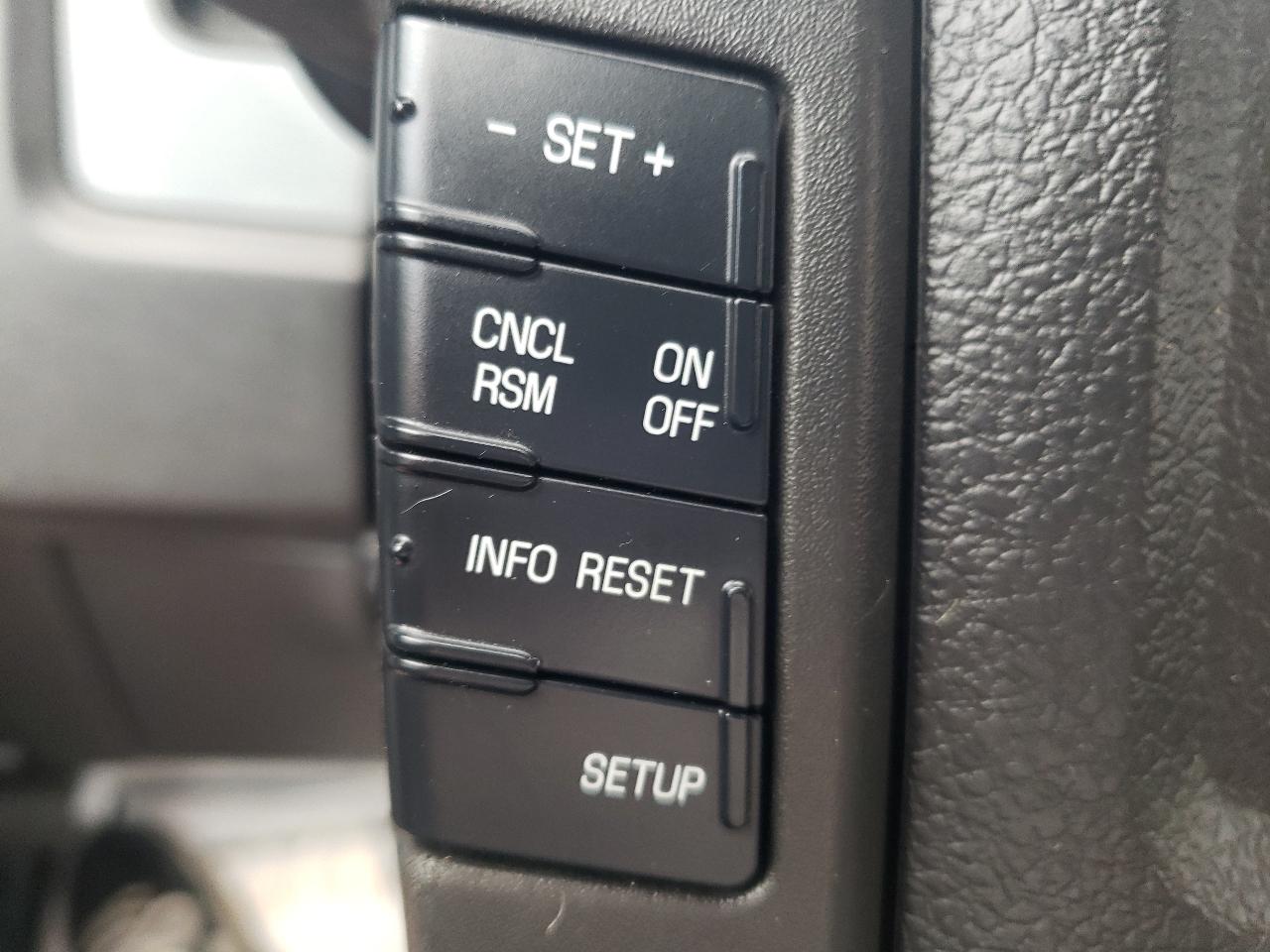 Ford F-150 2WD SuperCab 145" STX 2014