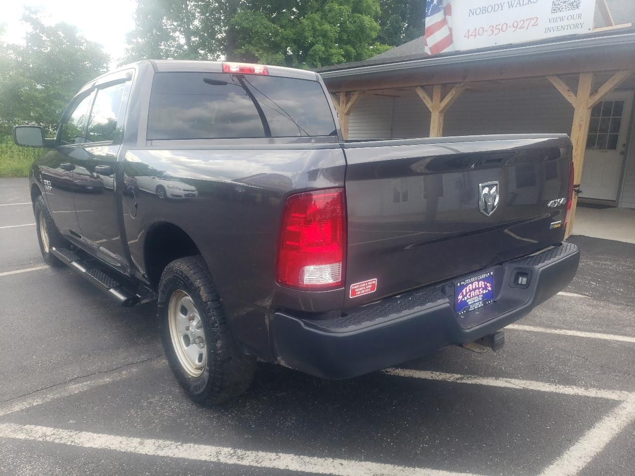RAM 1500 Classic Tradesman 4x4 Crew Cab 5'7" Box 2019