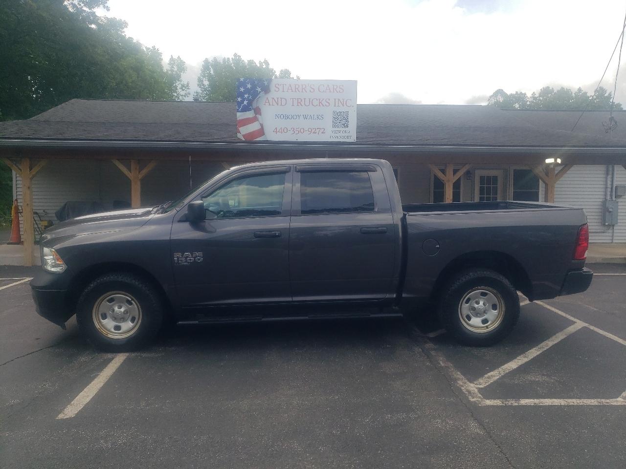 RAM 1500 Classic Tradesman 4x4 Crew Cab 5'7" Box 2019
