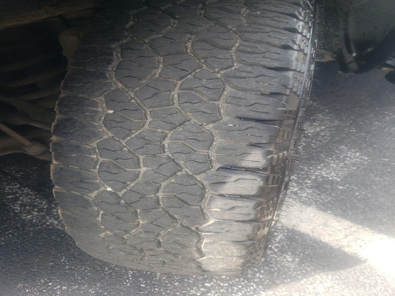 RAM 1500 Classic Tradesman 4x4 Crew Cab 5'7" Box 2019