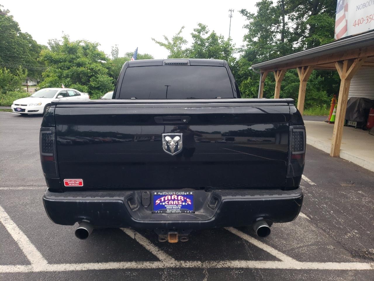 RAM 1500 4WD Quad Cab 140.5" Express 2012