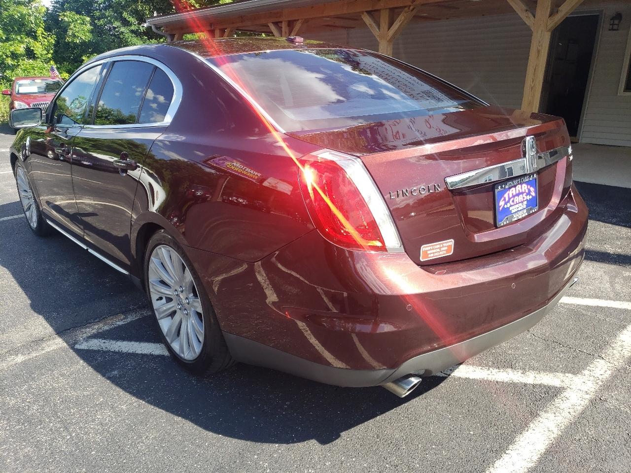 Lincoln MKS 4dr Sdn 3.7L AWD 2012