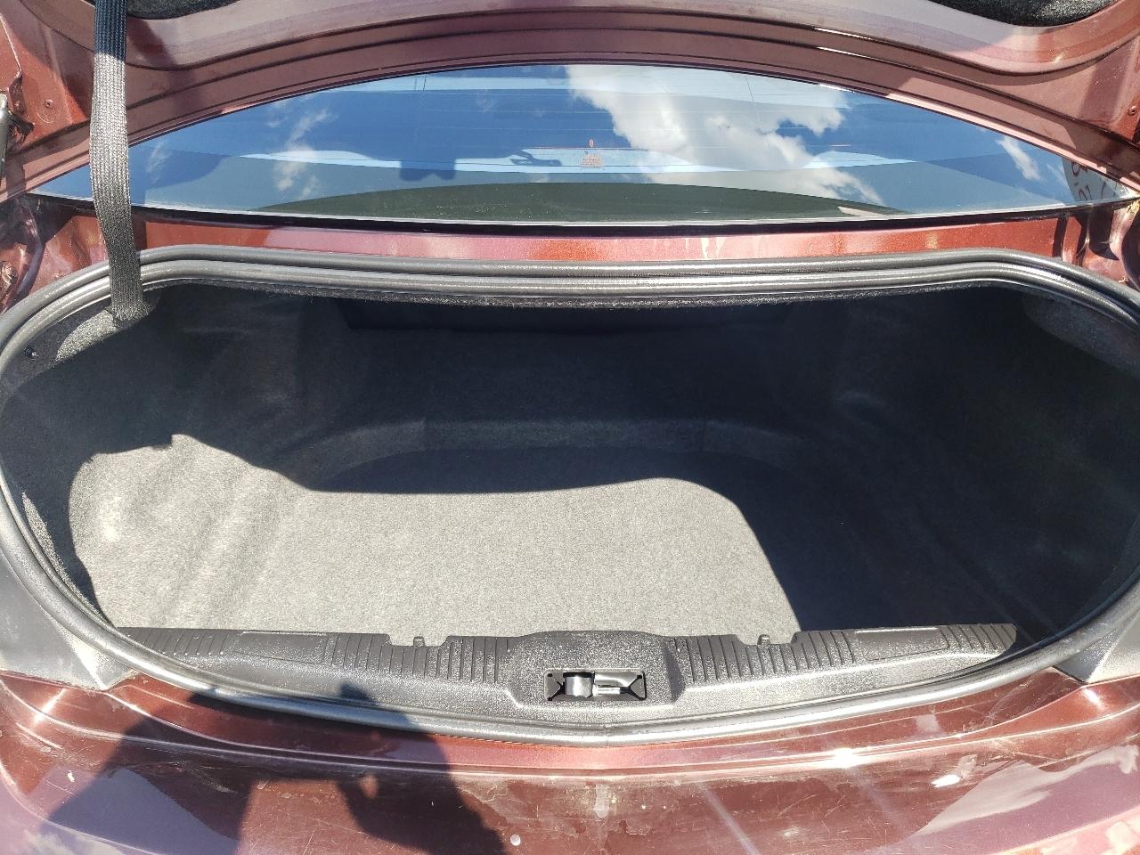 Lincoln MKS 4dr Sdn 3.7L AWD 2012
