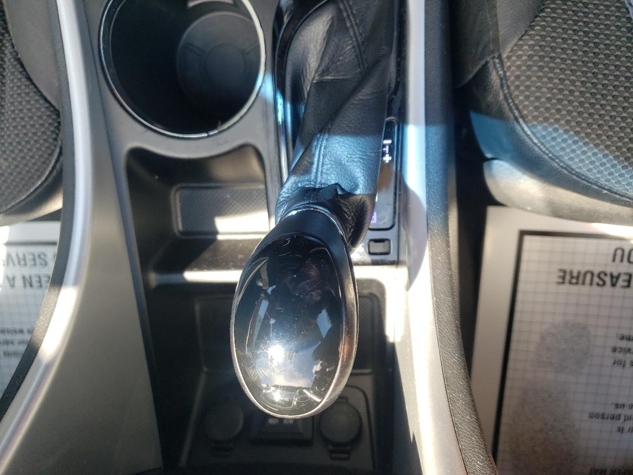 Hyundai Sonata 4dr Sdn 2.0T Auto SE 2013