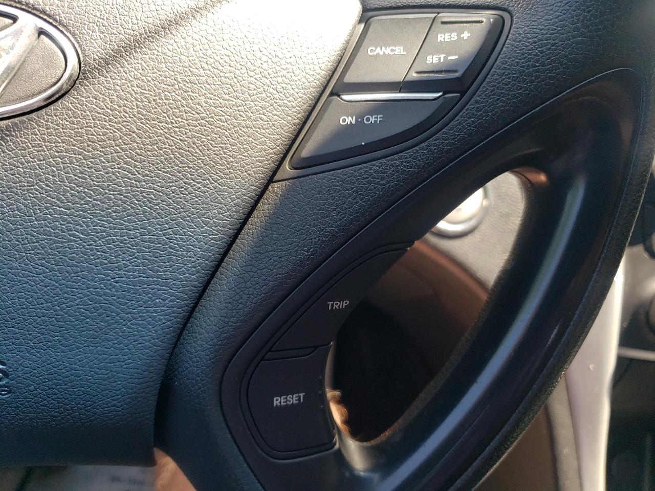 Hyundai Sonata 4dr Sdn 2.0T Auto SE 2013