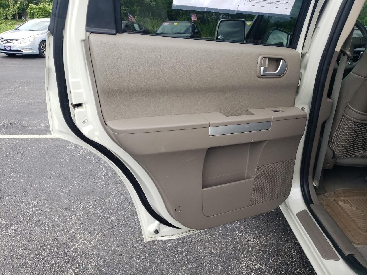 Mitsubishi Endeavor AWD 4dr SE 2007