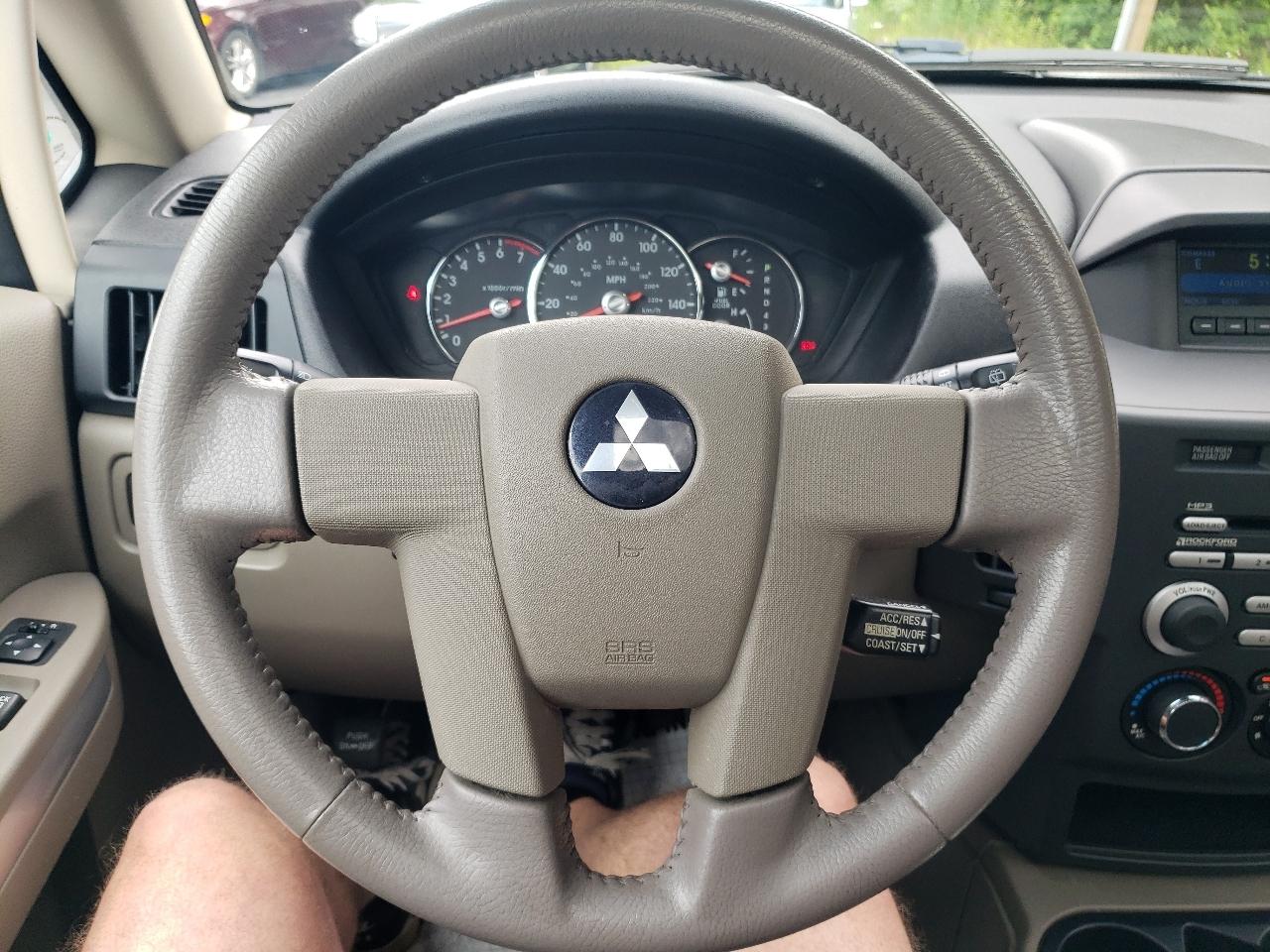 Mitsubishi Endeavor AWD 4dr SE 2007