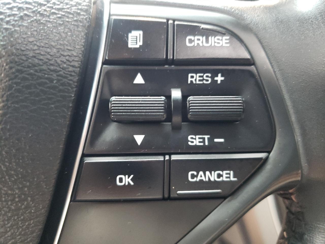 Hyundai Sonata Sport 2.4L PZEV 2017