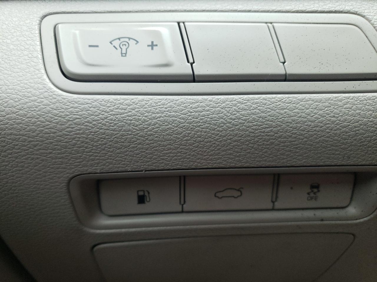 Hyundai Sonata Sport 2.4L PZEV 2017