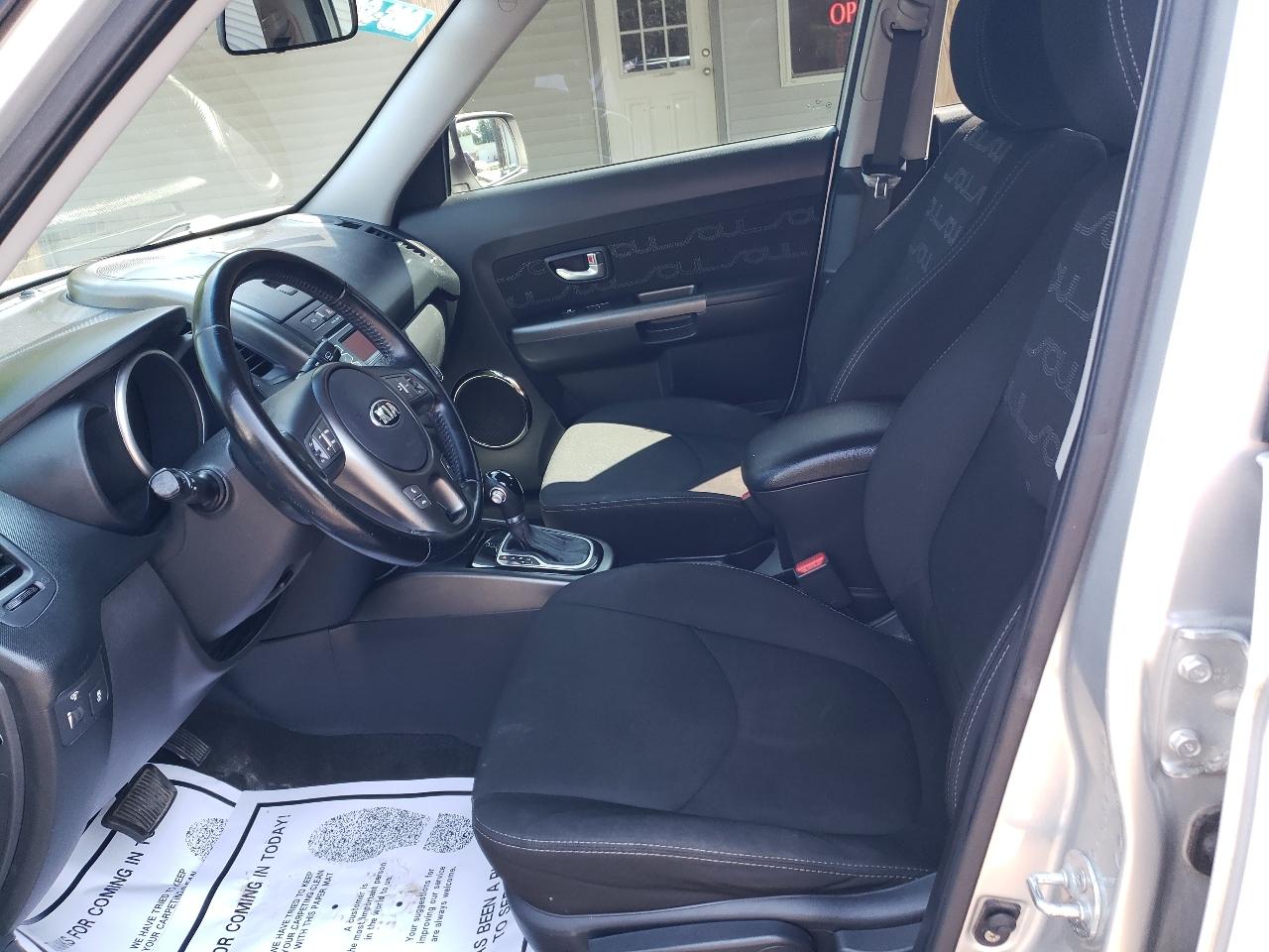 Kia Soul 5dr Wgn Auto + 2013