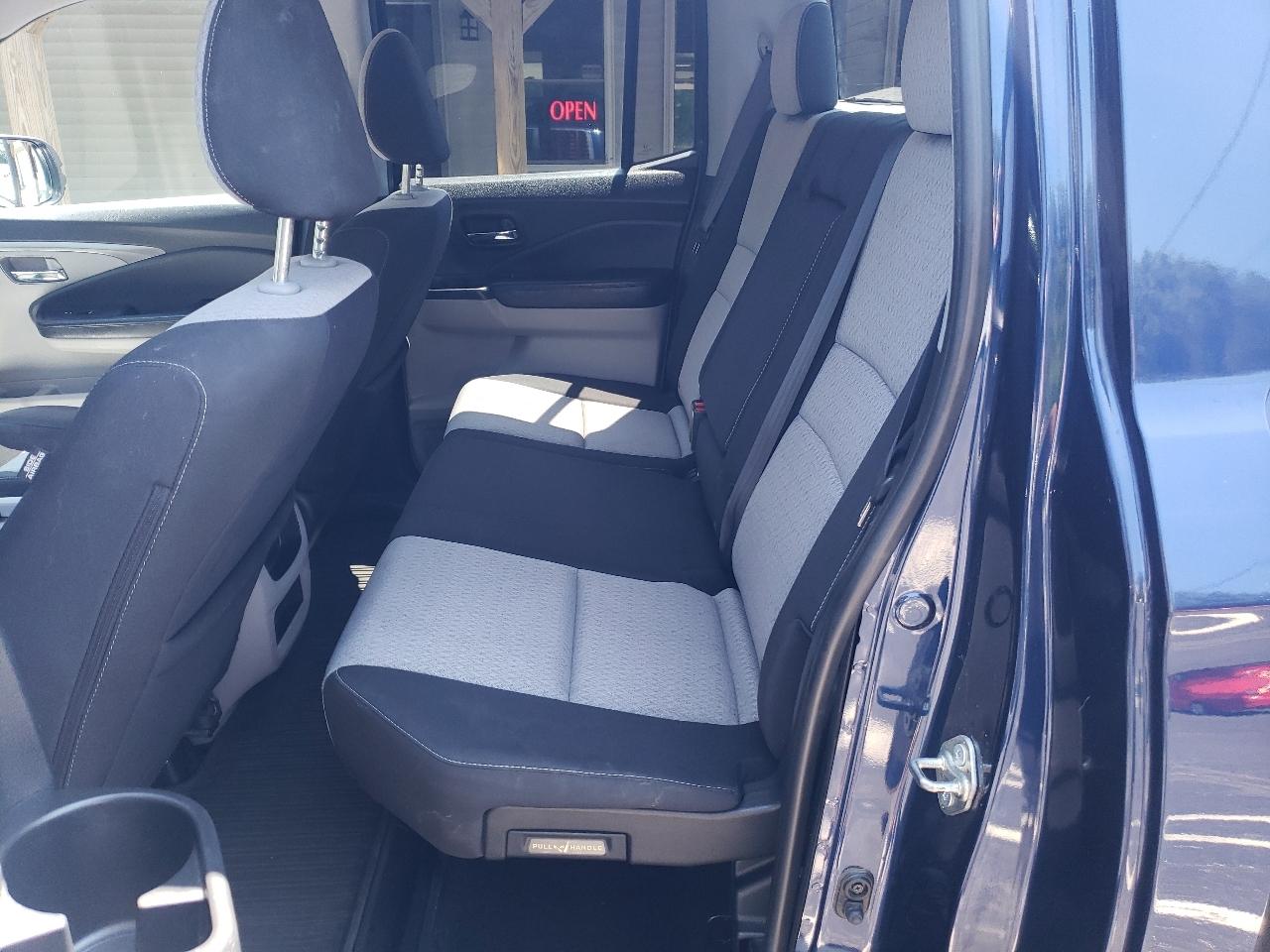 Honda Ridgeline RTS 4x4 Crew Cab 5.3' Bed 2017