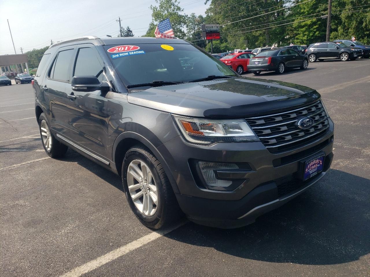 Ford Explorer XLT FWD 2017