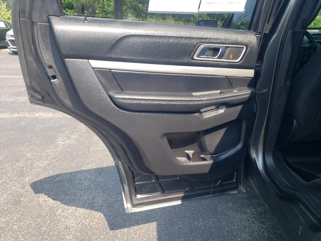 Ford Explorer XLT FWD 2017