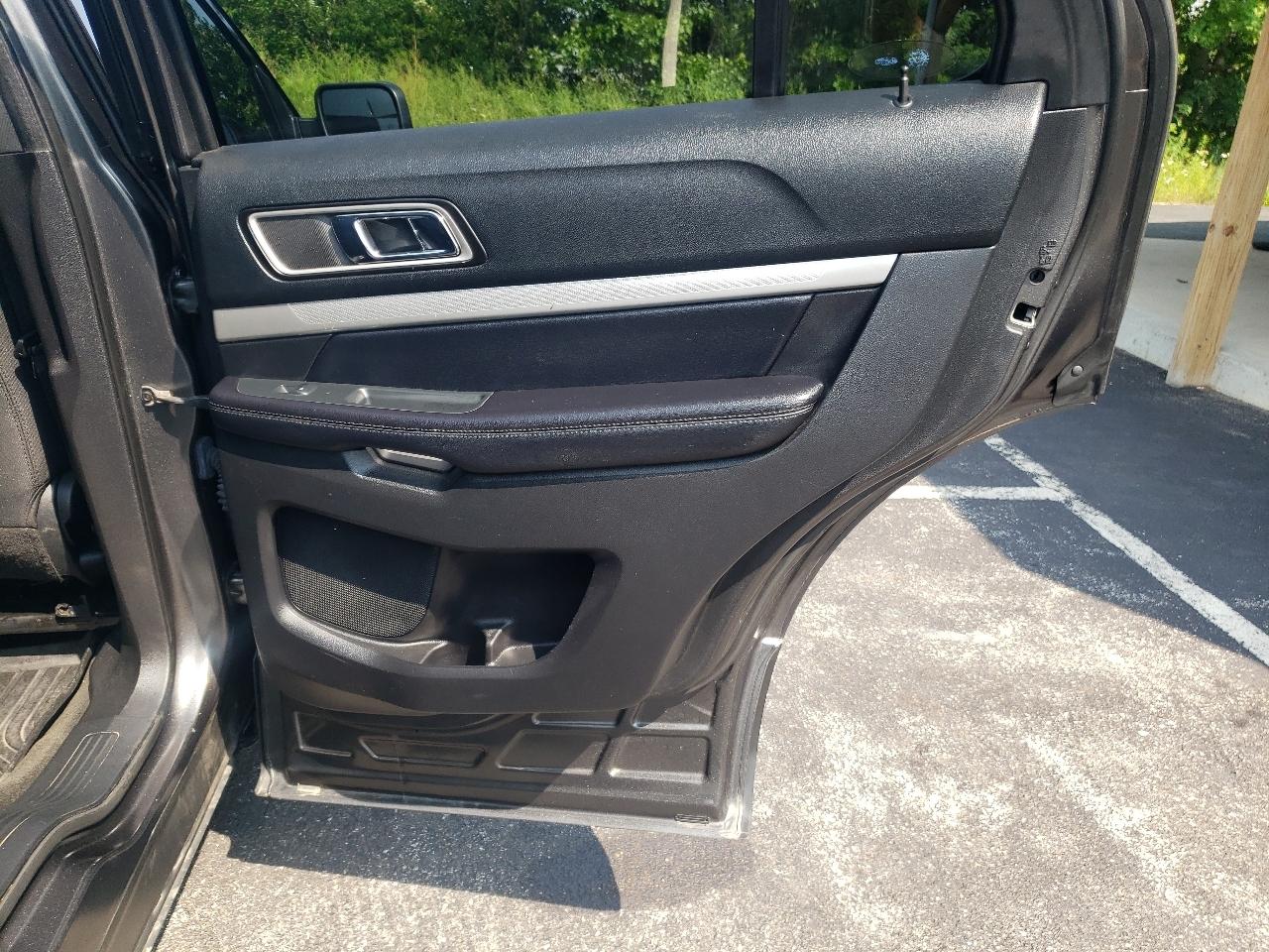 Ford Explorer XLT FWD 2017