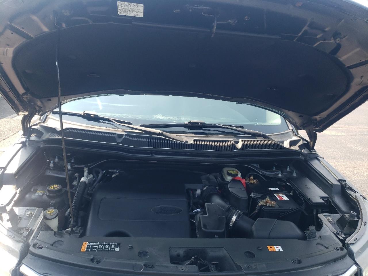 Ford Explorer XLT FWD 2017