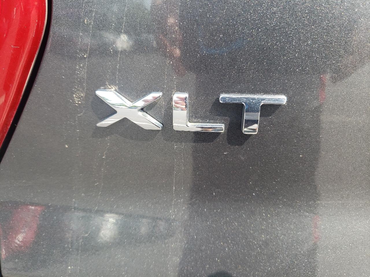 Ford Explorer XLT FWD 2017