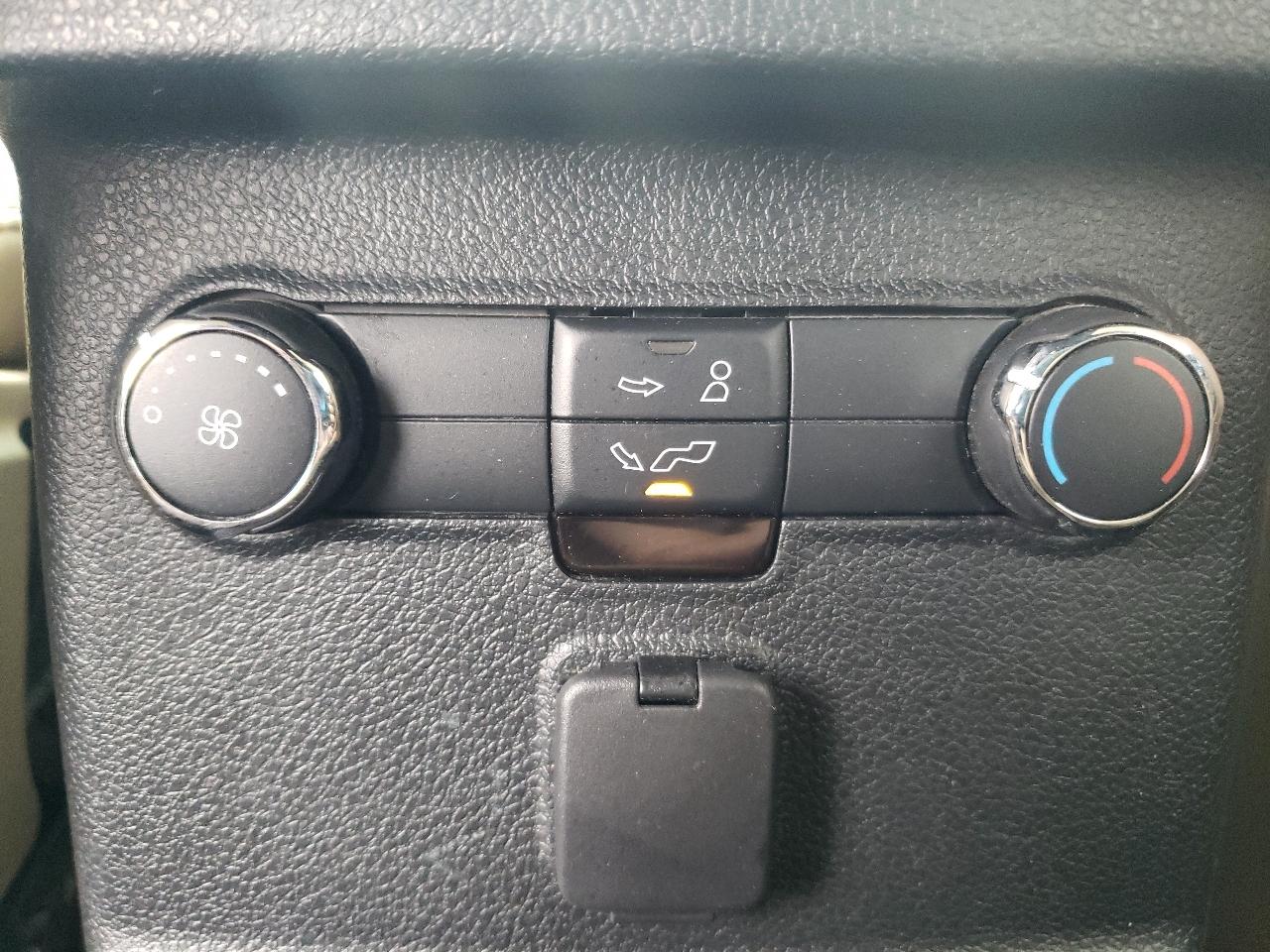 Ford Explorer 4WD 4dr Base 2016