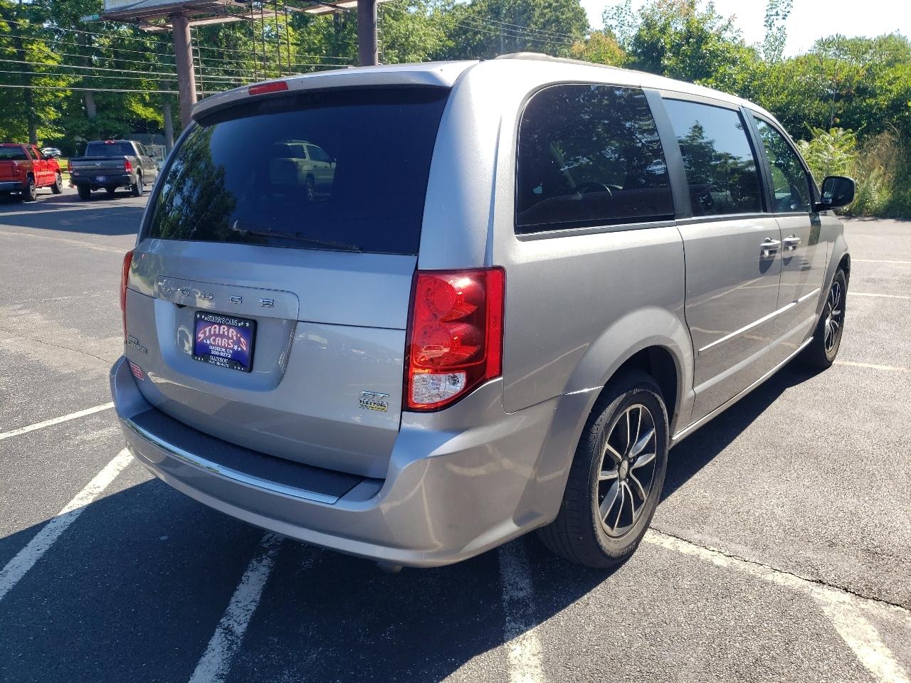Dodge Grand Caravan GT Wagon Fleet 2017