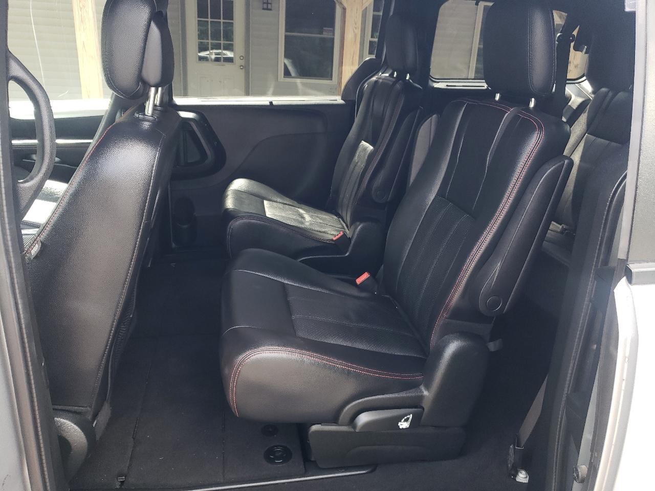 Dodge Grand Caravan GT Wagon Fleet 2017
