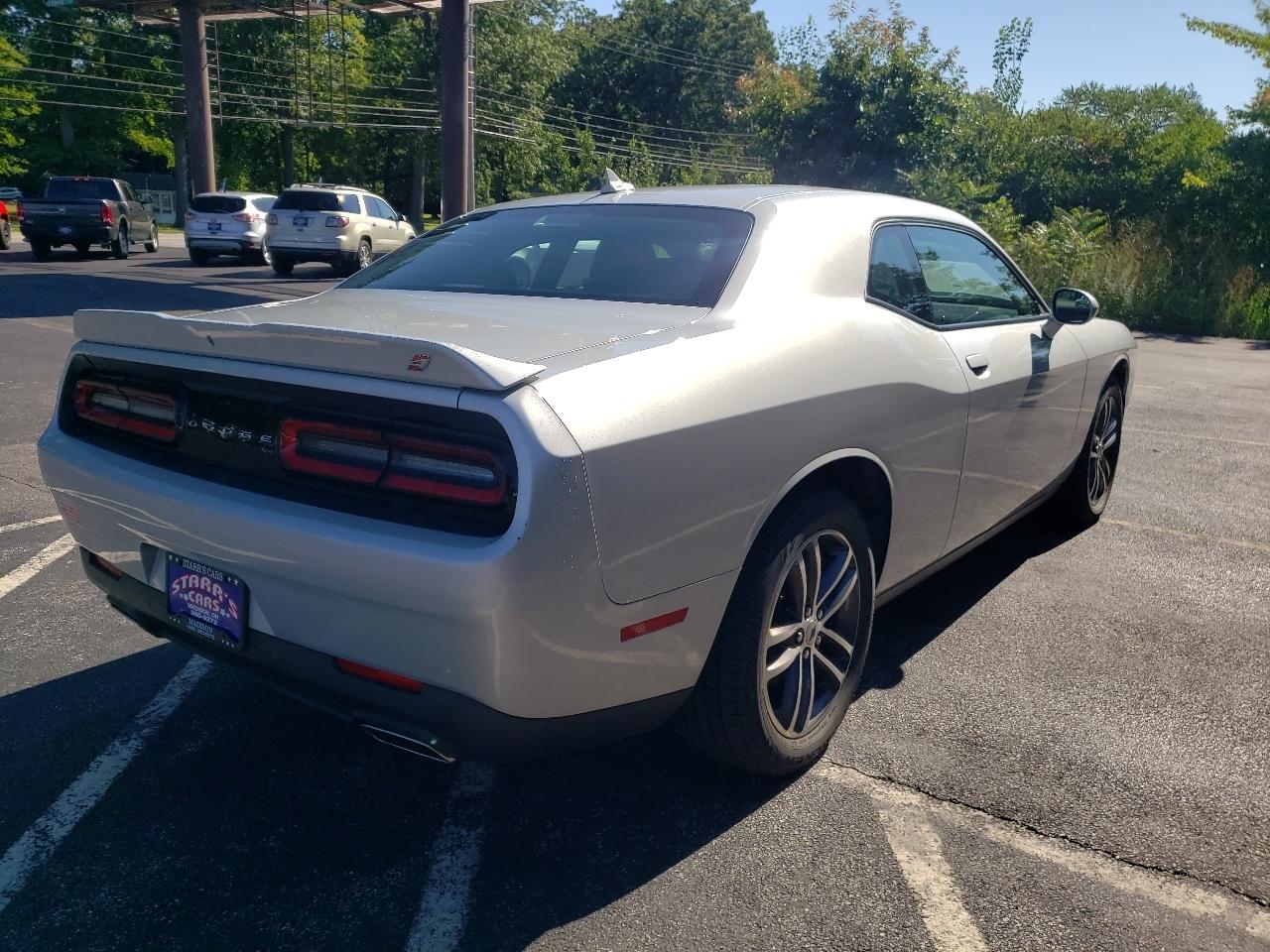 Dodge Challenger GT AWD 2019
