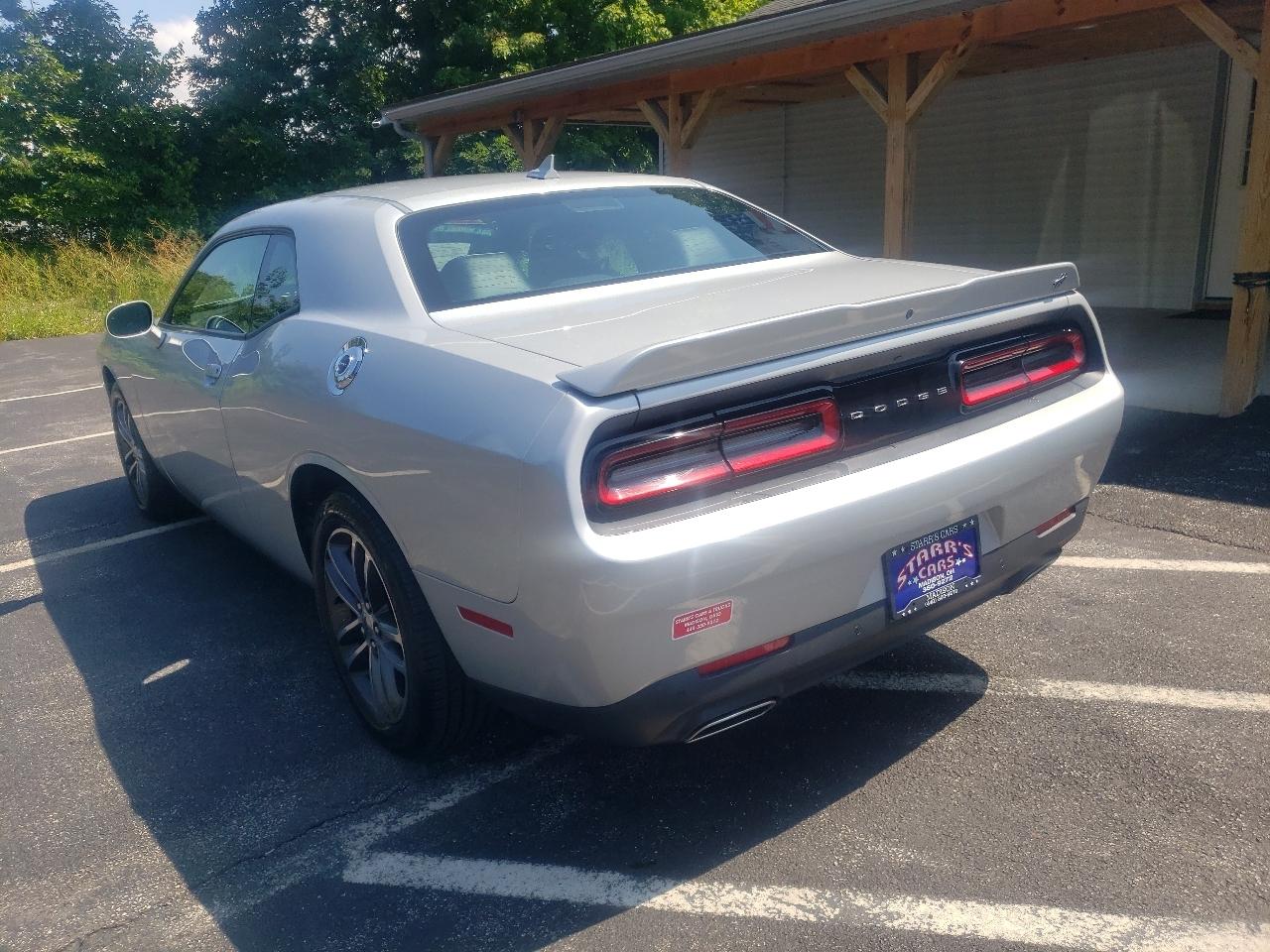 Dodge Challenger GT AWD 2019