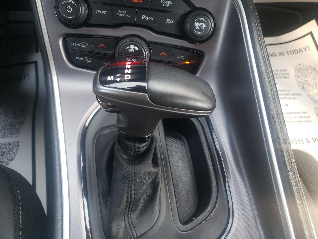 Dodge Challenger GT AWD 2019