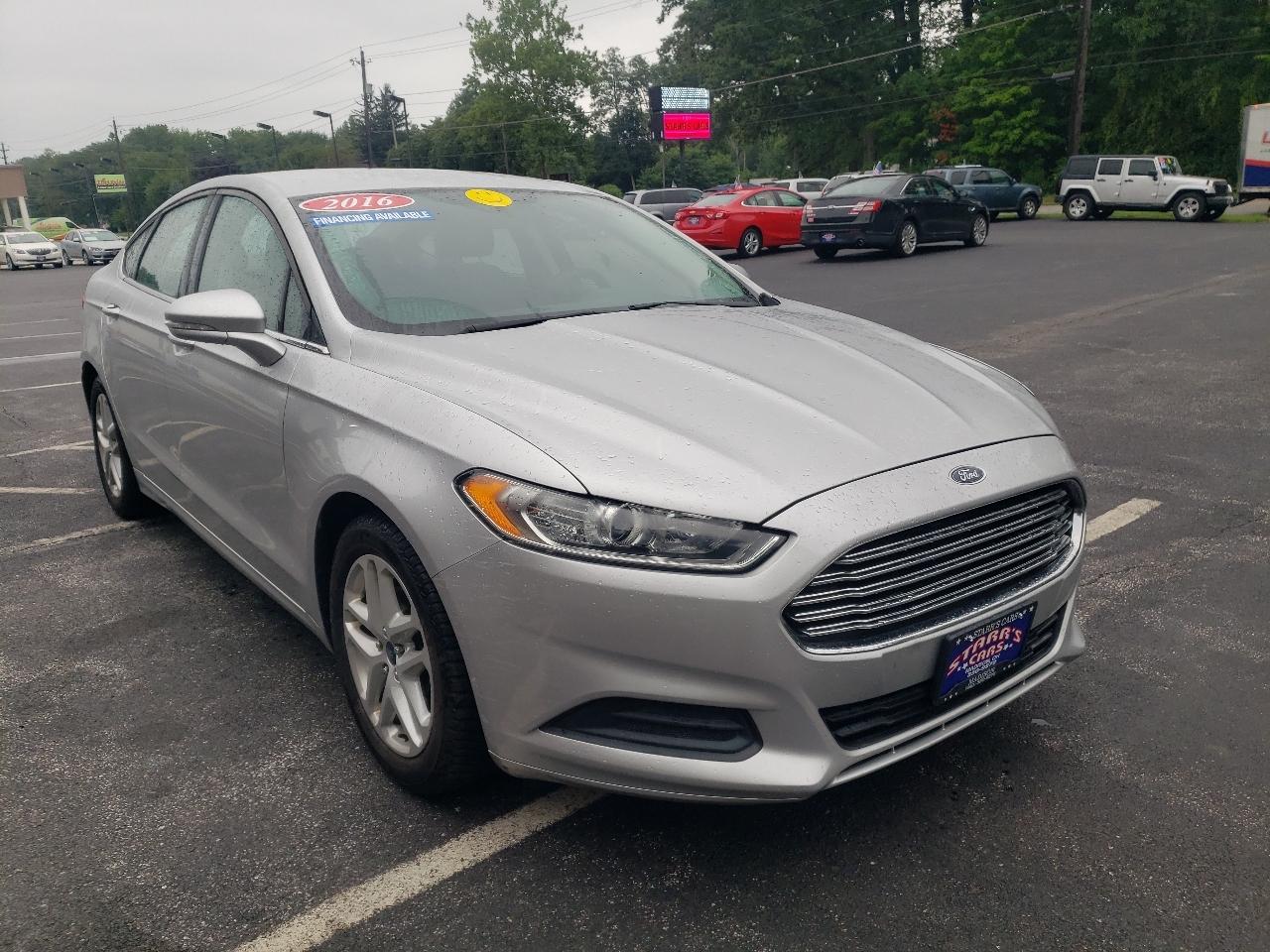 Ford Fusion 4dr Sdn SE FWD 2016
