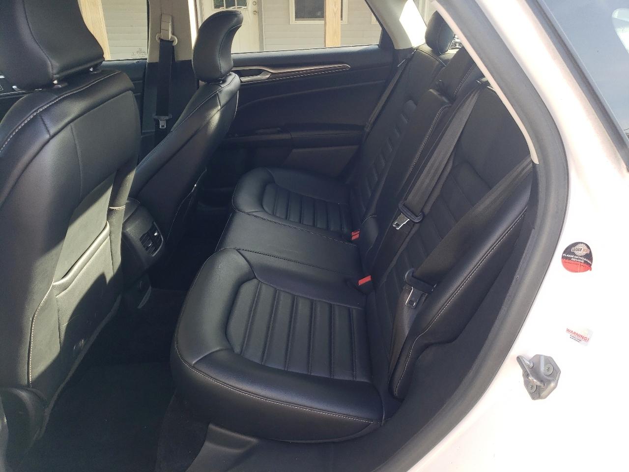 Ford Fusion SE FWD 2017