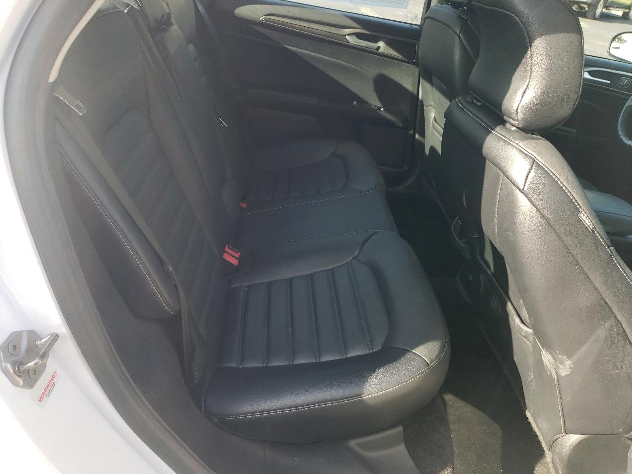 Ford Fusion SE FWD 2017