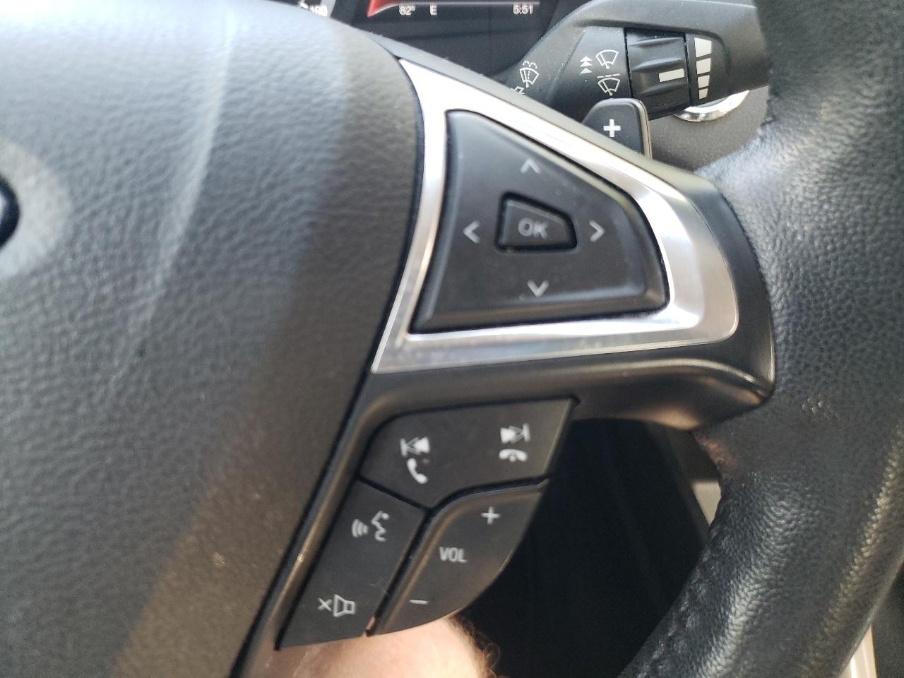 Ford Fusion SE FWD 2017