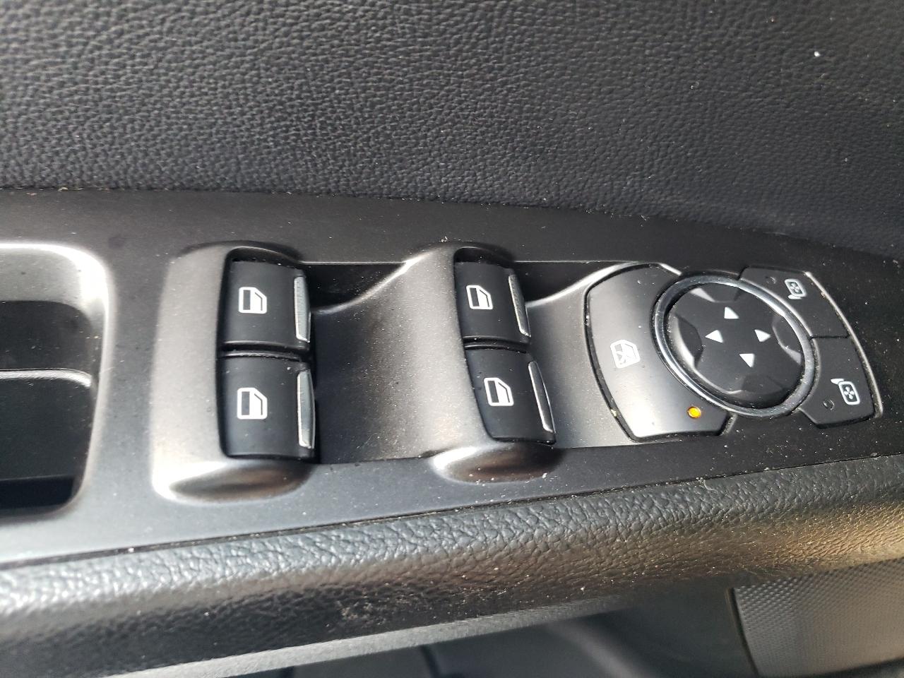 Ford Fusion SE FWD 2017