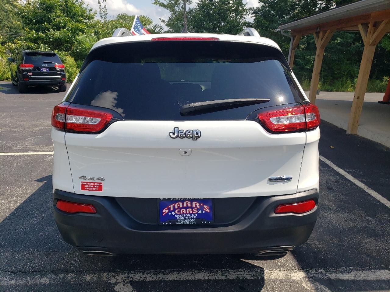 Jeep Cherokee 4WD 4dr Latitude 2015