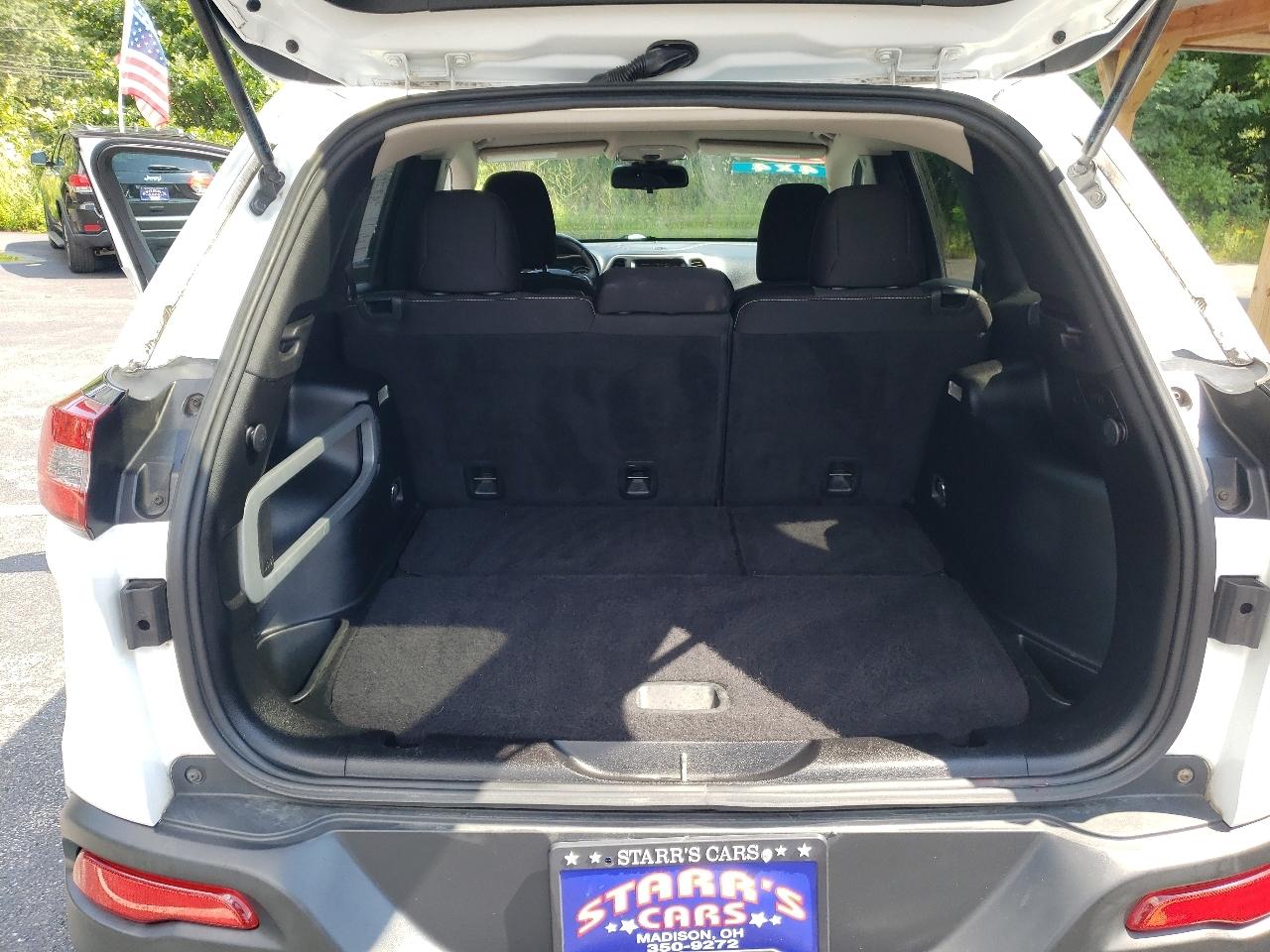 Jeep Cherokee 4WD 4dr Latitude 2015