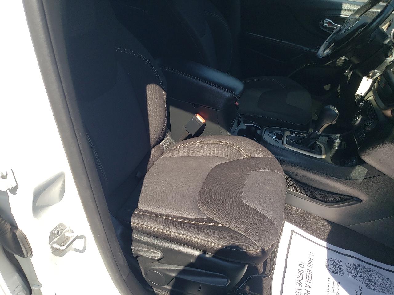 Jeep Cherokee 4WD 4dr Latitude 2015