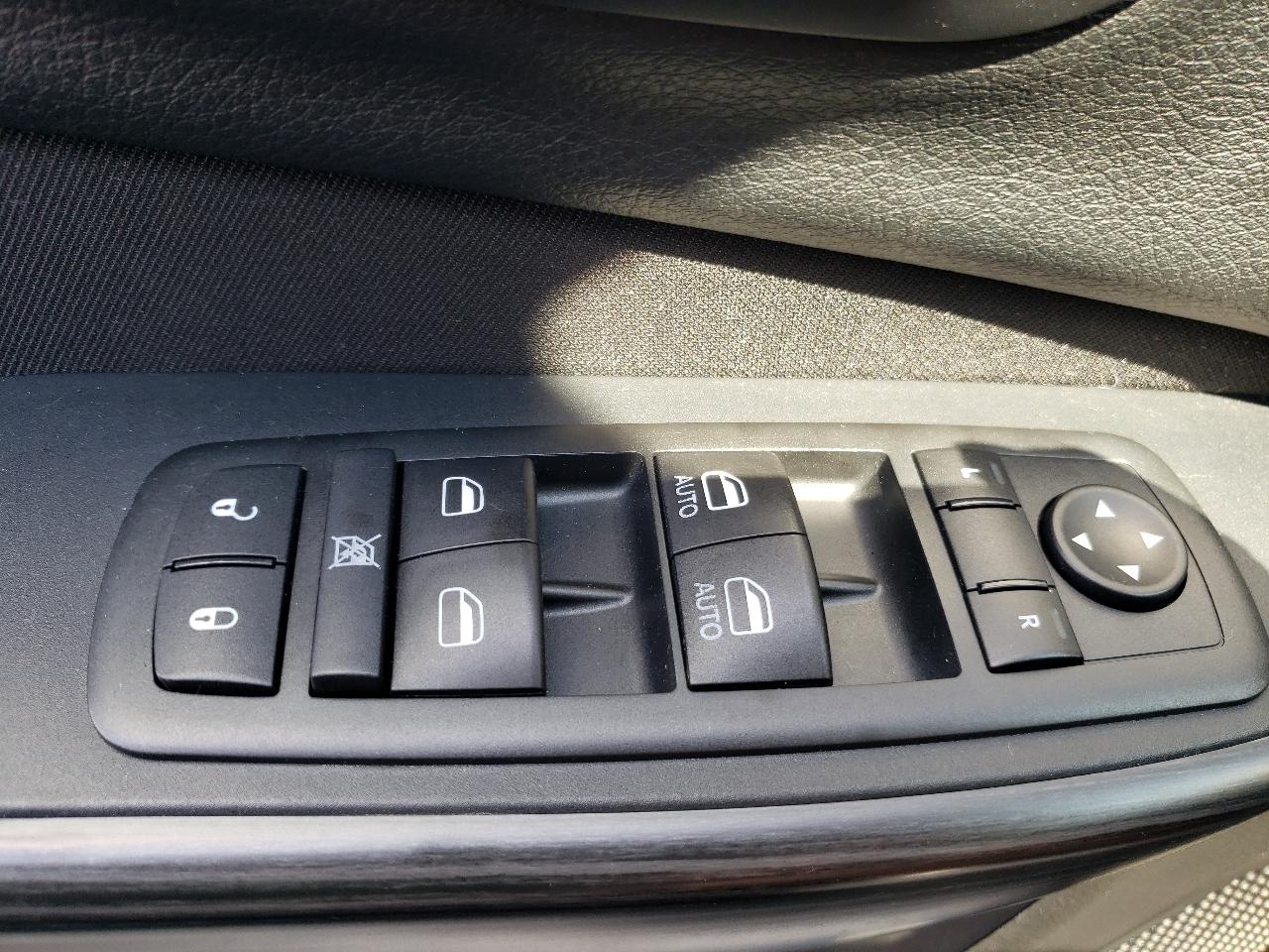 Jeep Cherokee 4WD 4dr Latitude 2015