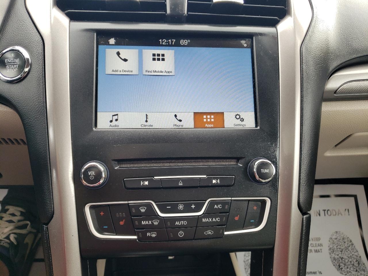 Ford Fusion SE FWD 2017