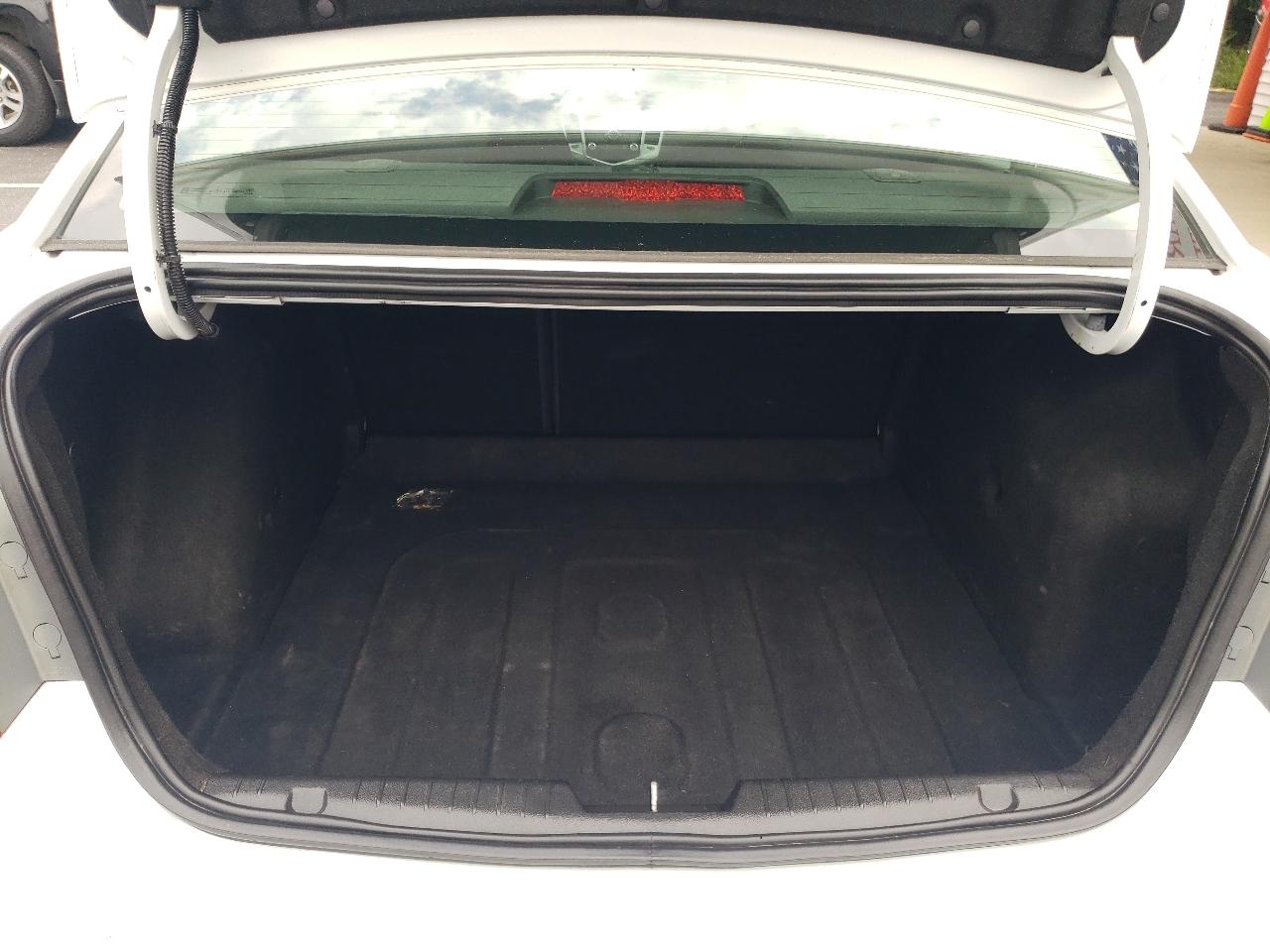 Chevrolet Cruze 4dr Sdn LT w/1FL 2012