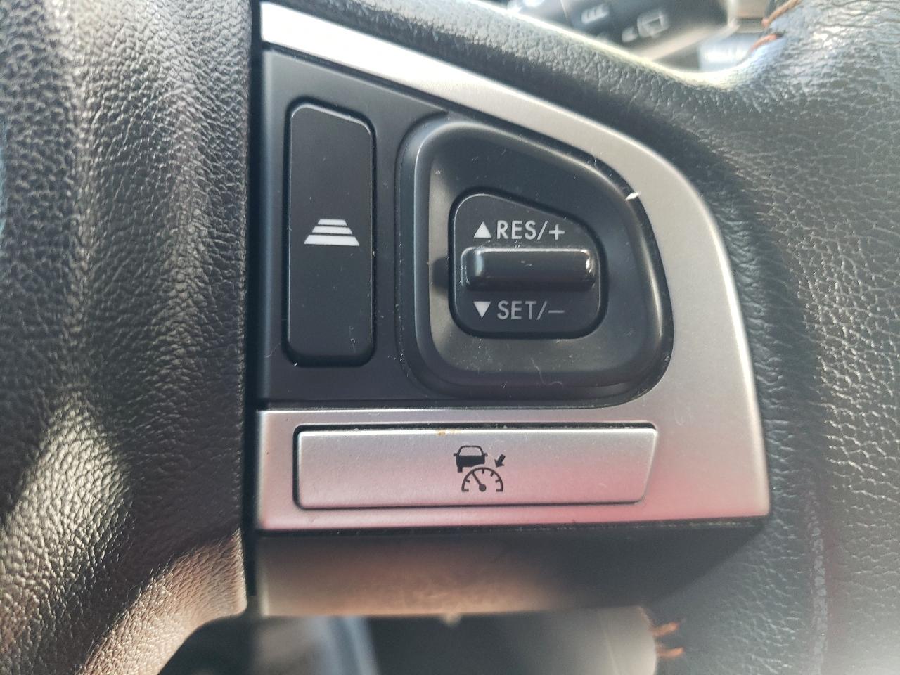 Subaru Crosstrek 5dr CVT 2.0i Premium 2016