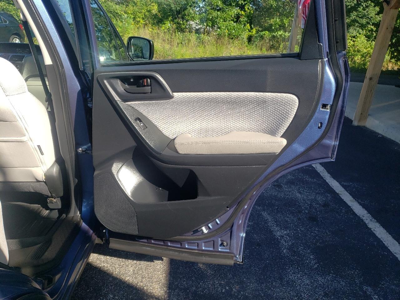 Subaru Forester 2.5i CVT 2017