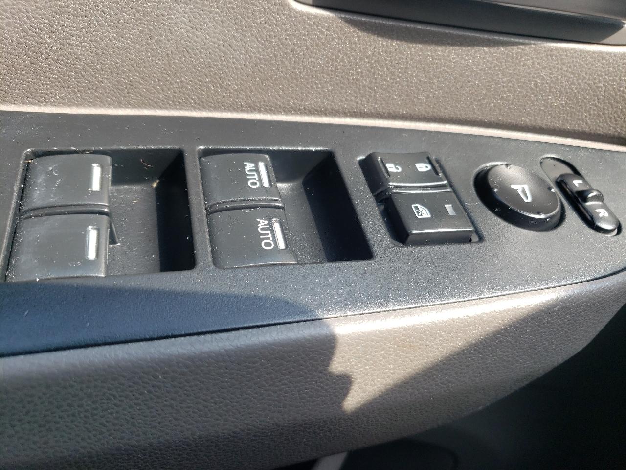 Honda Odyssey 5dr EX-L 2012