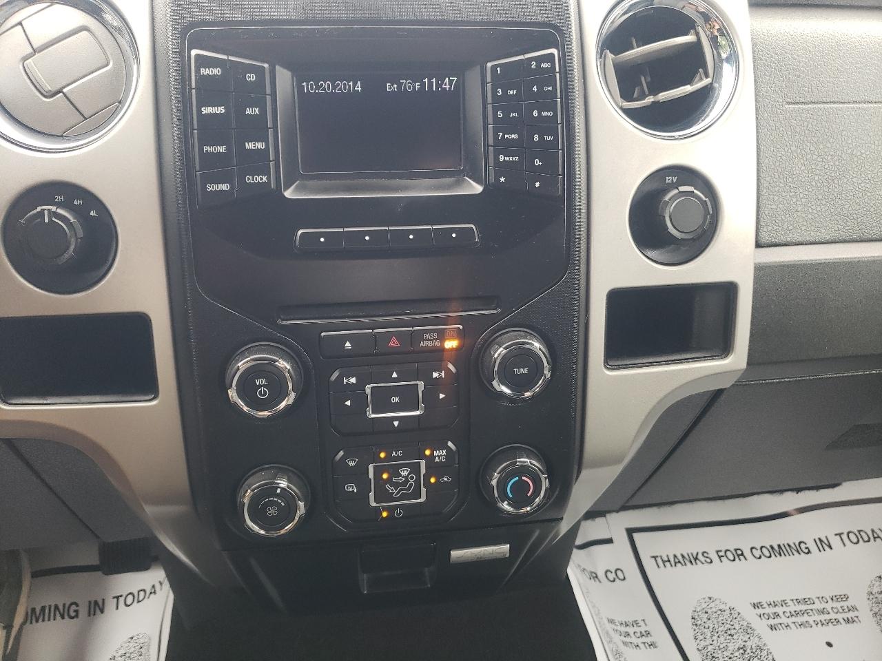 Ford F-150 4WD SuperCab 145" XLT 2014