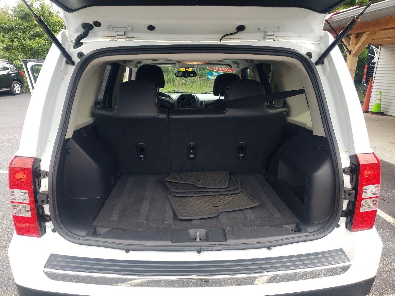 Jeep Patriot 4WD 4dr High Altitude Edition 2016