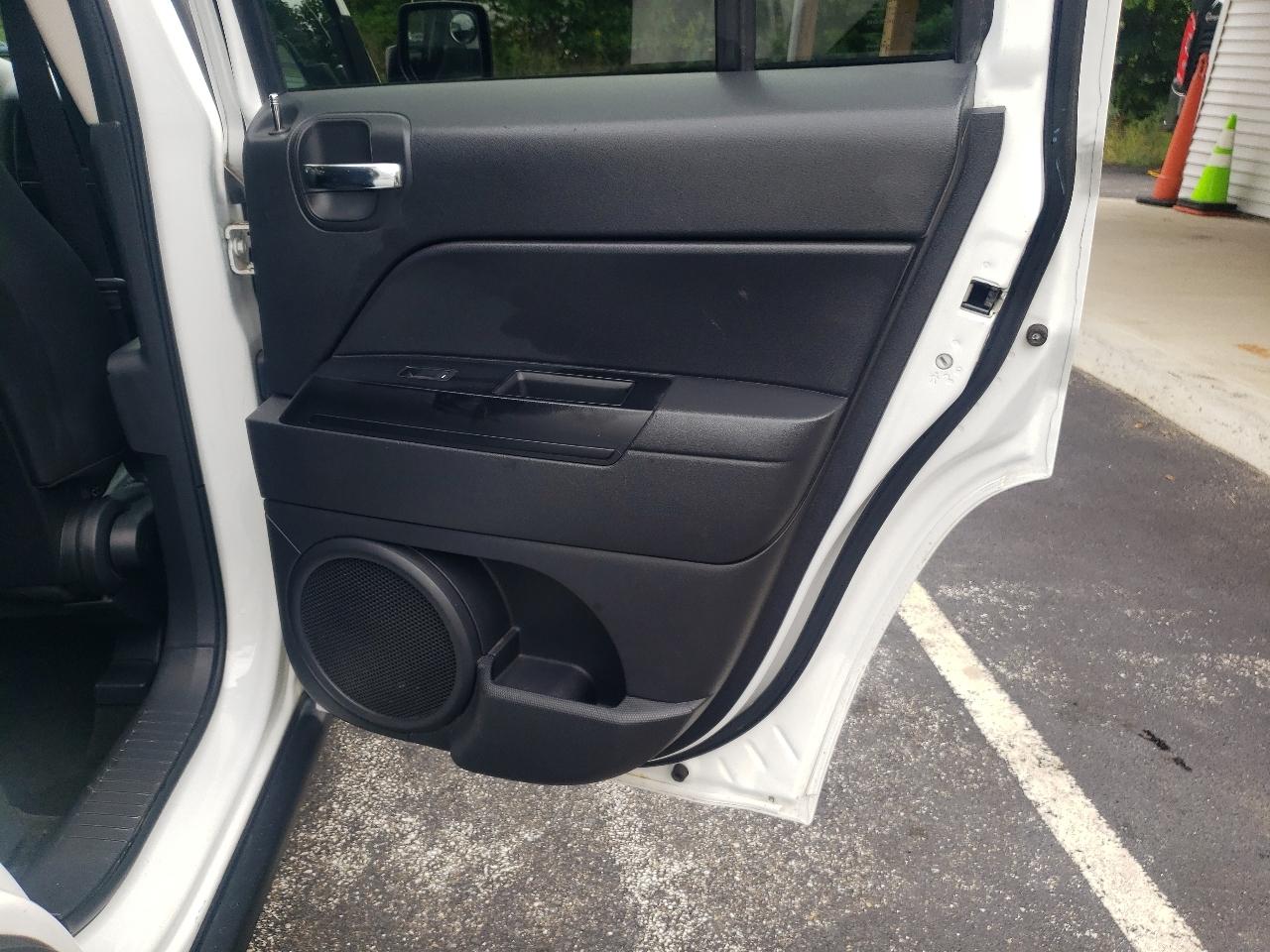 Jeep Patriot 4WD 4dr High Altitude Edition 2016